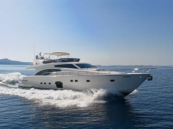 Ferretti 681