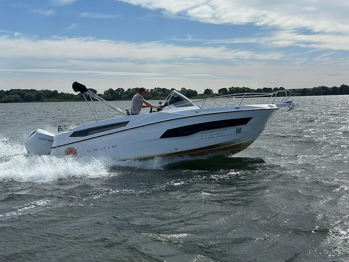 Karnic SL 702