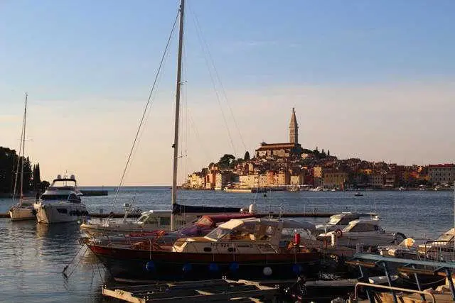 Charter Region Istria