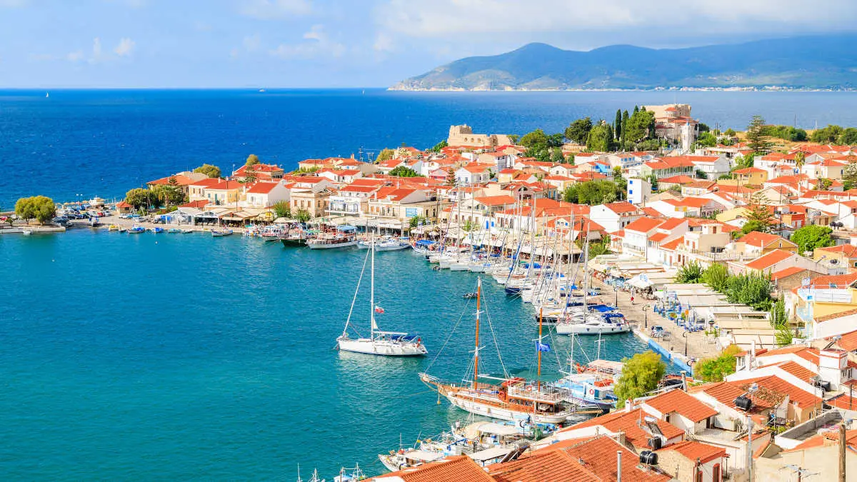 Żeglowanie i rejsy łodzią po Grecji